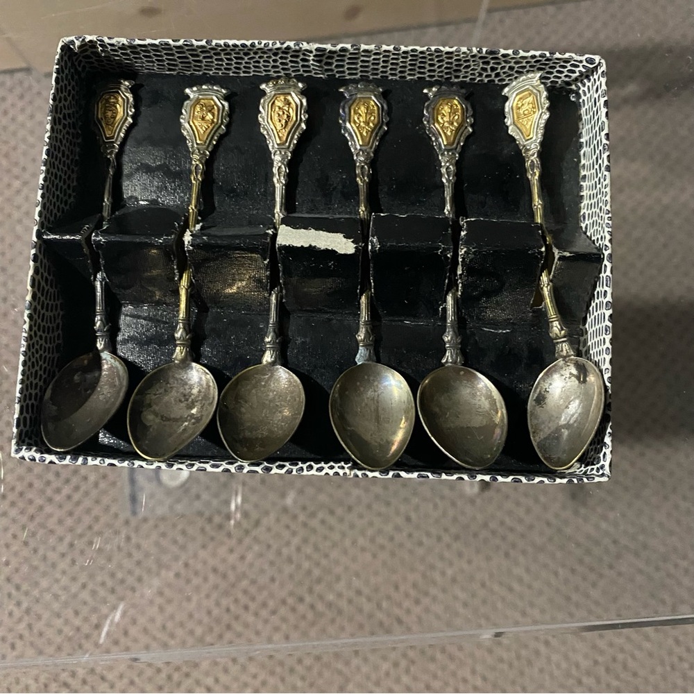 COLLECTORS ITEM in ORIGINAL BOX made in ITALY